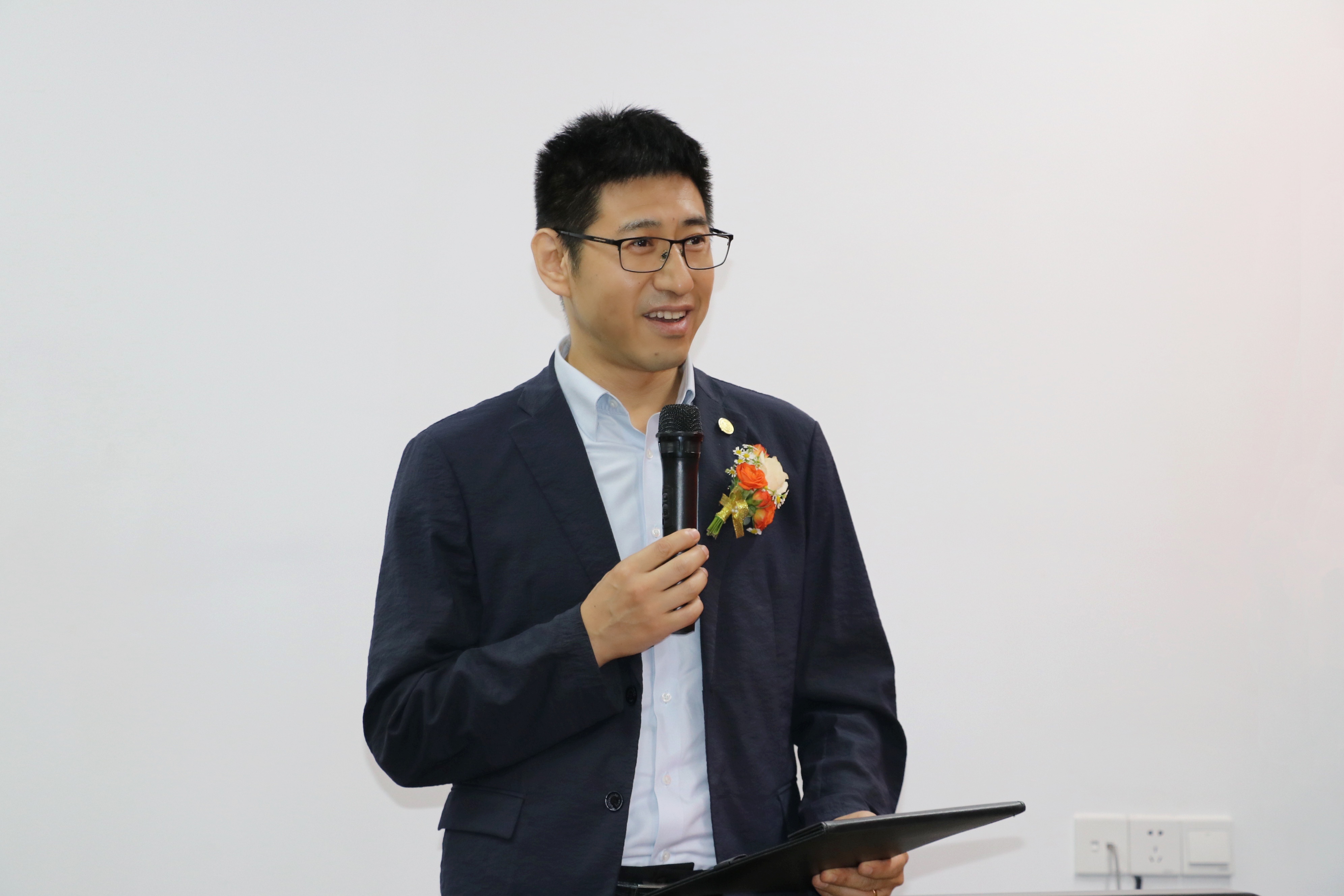 新征程！投資中心佛山分公司正式開業(yè)！